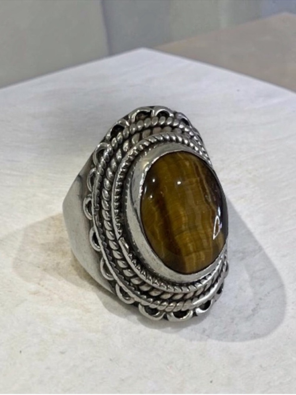 ✨$10 add-on item✨Sterling Silver Tiger's Eye Statement Ring 6.75
